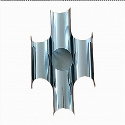 Applique des années 70, acier chromé. Hauteur 55 cm  600 €