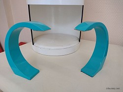 Les deux lampes fonctionnent parfaitement par allumage lorsque on les touche. Les deux lampes sont vendues avec leurs adaptateurs. Le prix est pour les deux lampes. 30 €