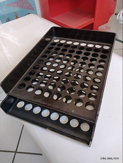 2 banettes à papier design Roger talon. 15 €